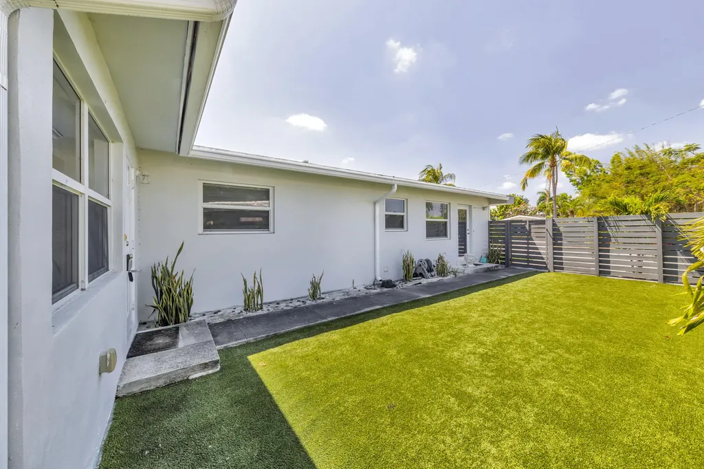 1006 NE 18th Street Fort Lauderdale FL 33305