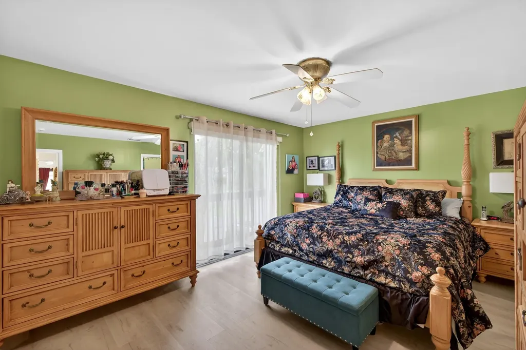 837 NW 47th Street Pompano Beach FL 33064