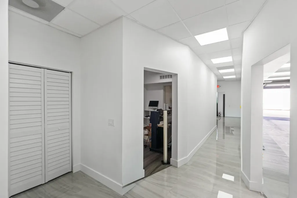 3472 NE 5th Avenue Oakland Park FL 33334