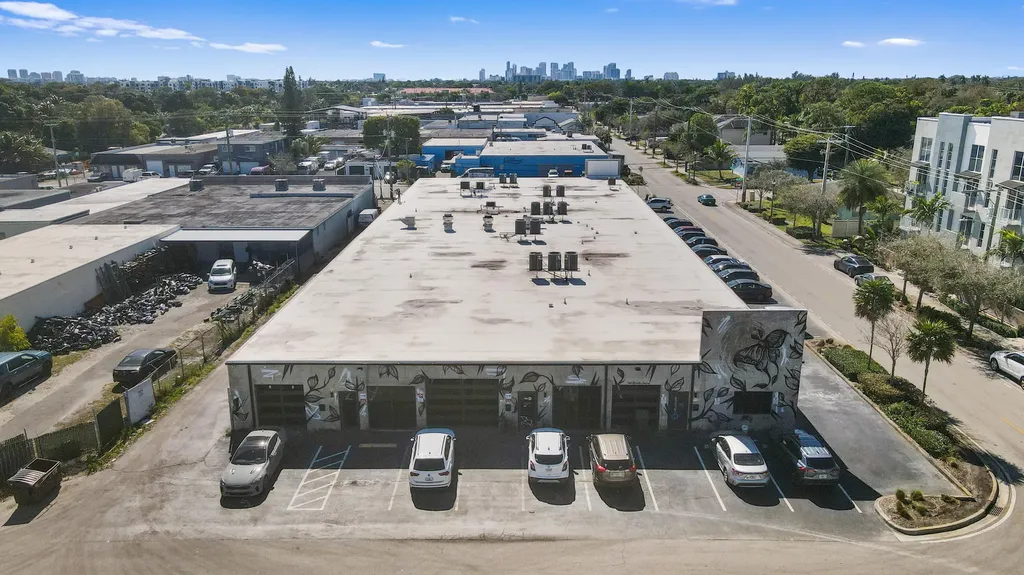 3472 NE 5th Avenue Oakland Park FL 33334