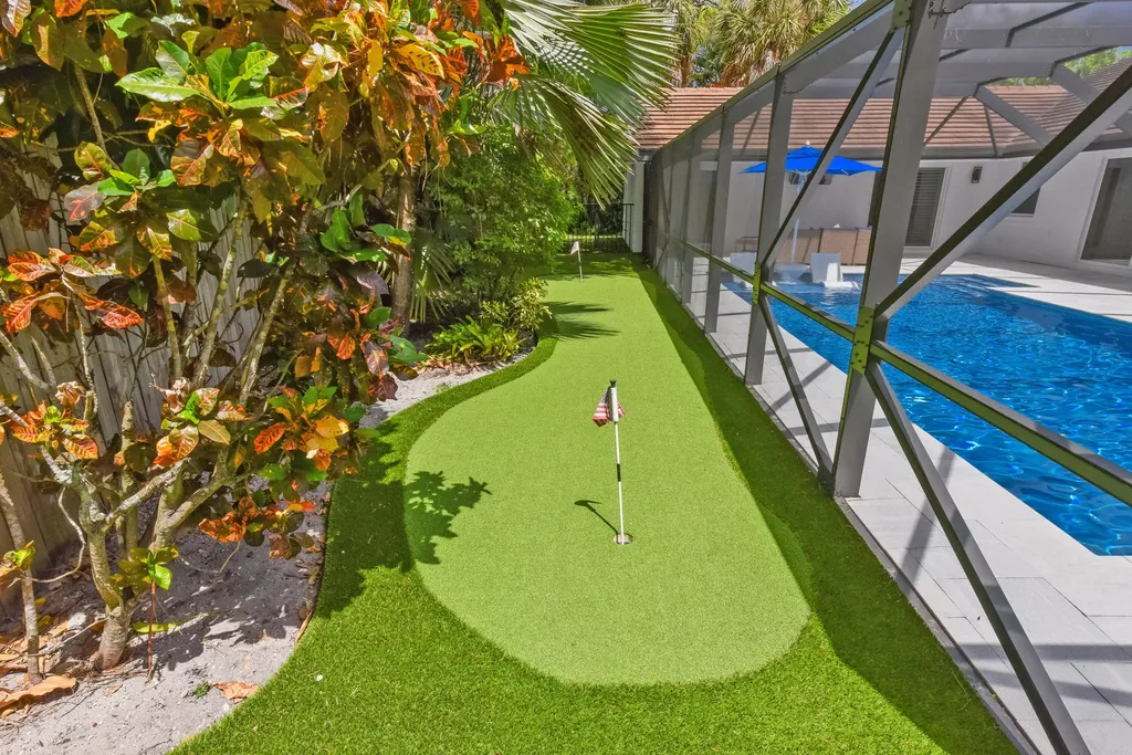2659 NW 26th Circle Boca Raton FL 33431