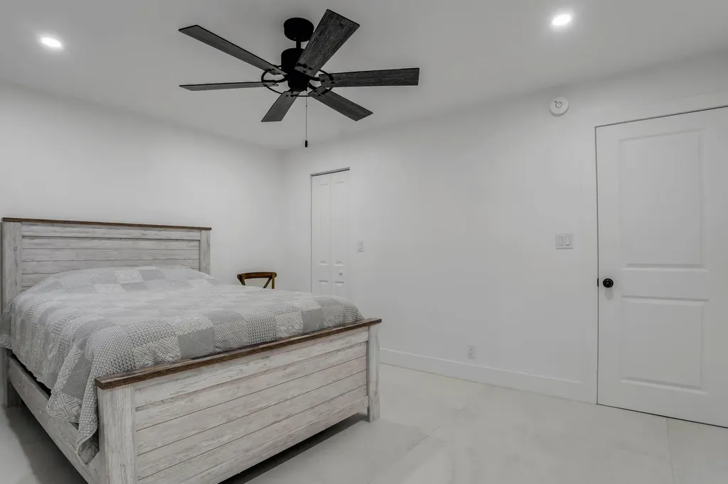 401 Briny Avenue Pompano Beach FL 33062
