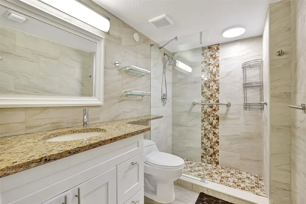 310 Villa Circle Boynton Beach FL 33435
