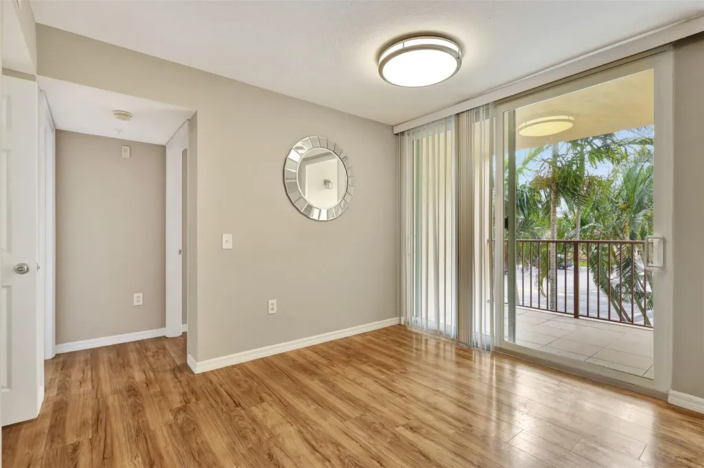310 Villa Circle Boynton Beach FL 33435