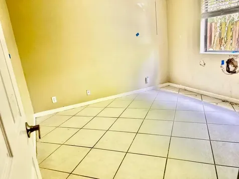 5048 NW 98th Lane Coral Springs FL 33076