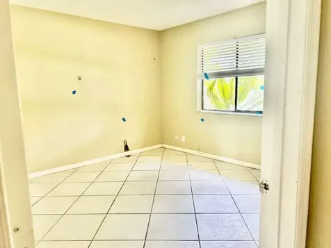 5048 NW 98th Lane Coral Springs FL 33076