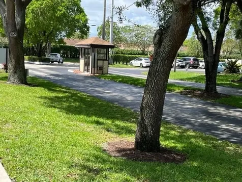 1921 SW 15th Street Deerfield Beach FL 33442