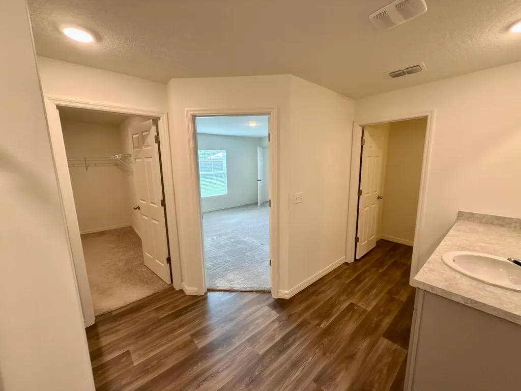 6446 NW Polly Court Port St Lucie FL 34983