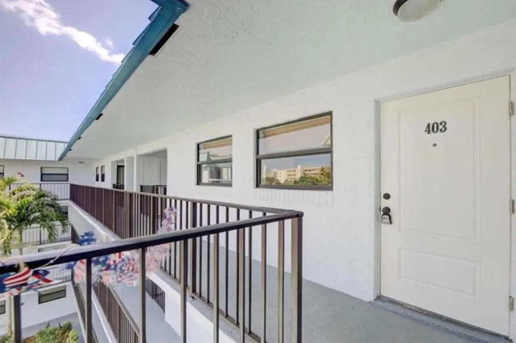 1975 SE 3rd Street Deerfield Beach FL 33441