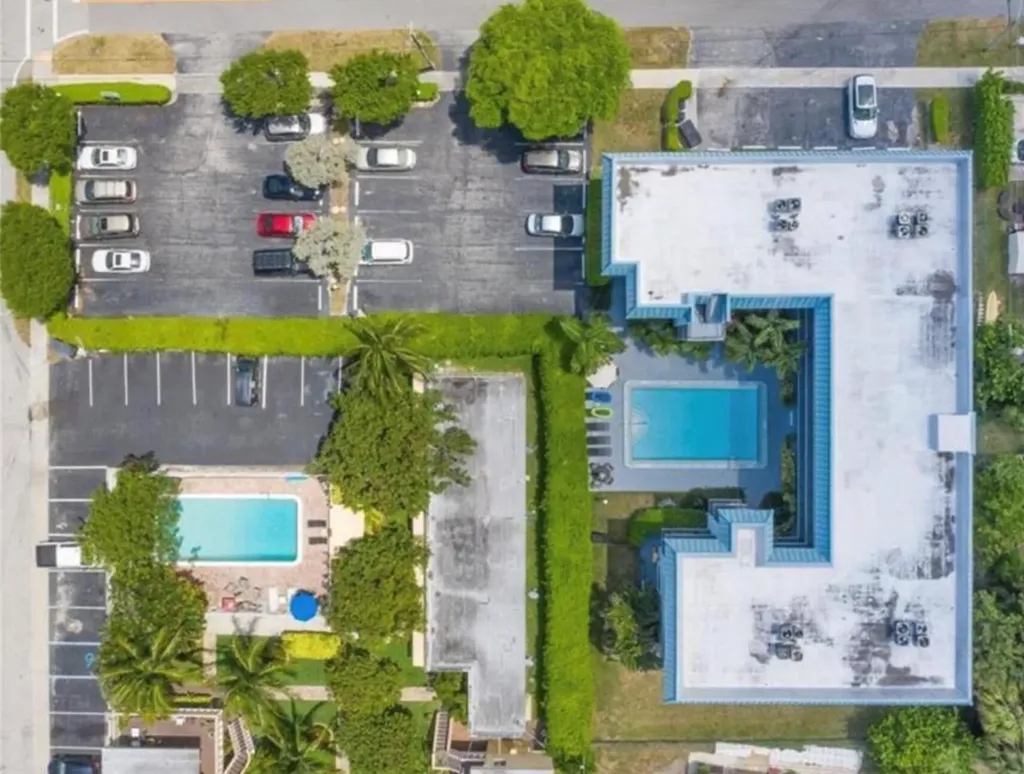 1975 SE 3rd Street Deerfield Beach FL 33441