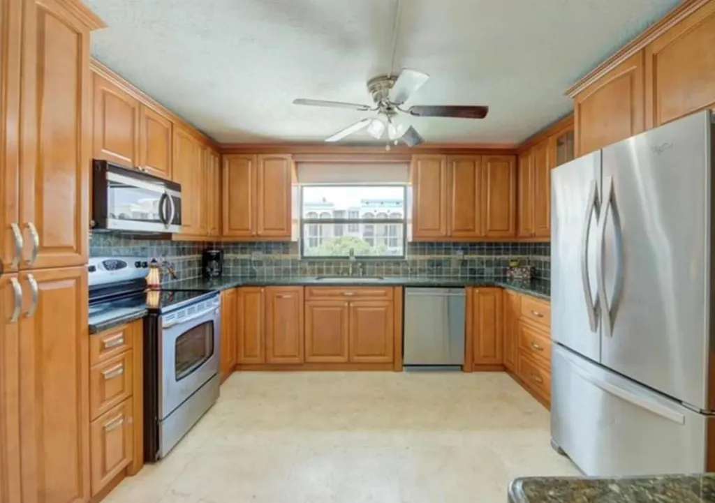 1975 SE 3rd Street Deerfield Beach FL 33441