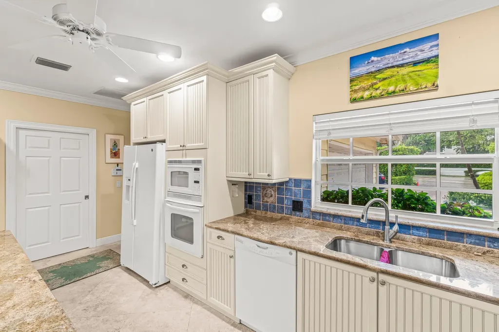 5555 N Ocean Boulevard Ocean Ridge FL 33435