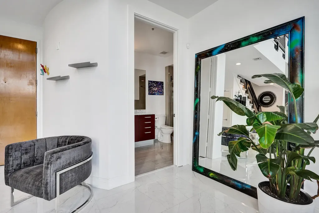 365 SE 6th Avenue Delray Beach FL 33483