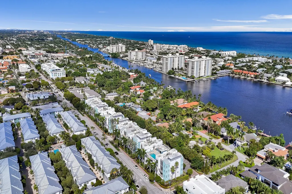 365 SE 6th Avenue Delray Beach FL 33483