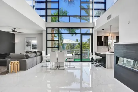 365 SE 6th Avenue Delray Beach FL 33483