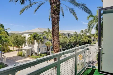365 SE 6th Avenue Delray Beach FL 33483