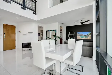 365 SE 6th Avenue Delray Beach FL 33483