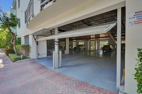 365 SE 6th Avenue Delray Beach FL 33483