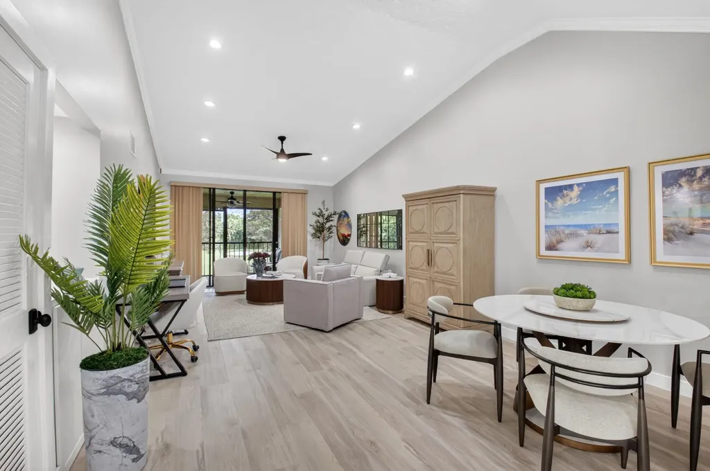 7455 Glendevon Lane Delray Beach FL 33446
