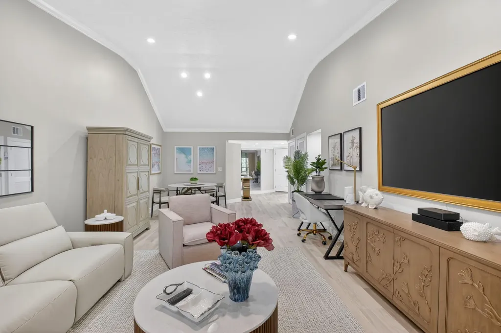 7455 Glendevon Lane Delray Beach FL 33446