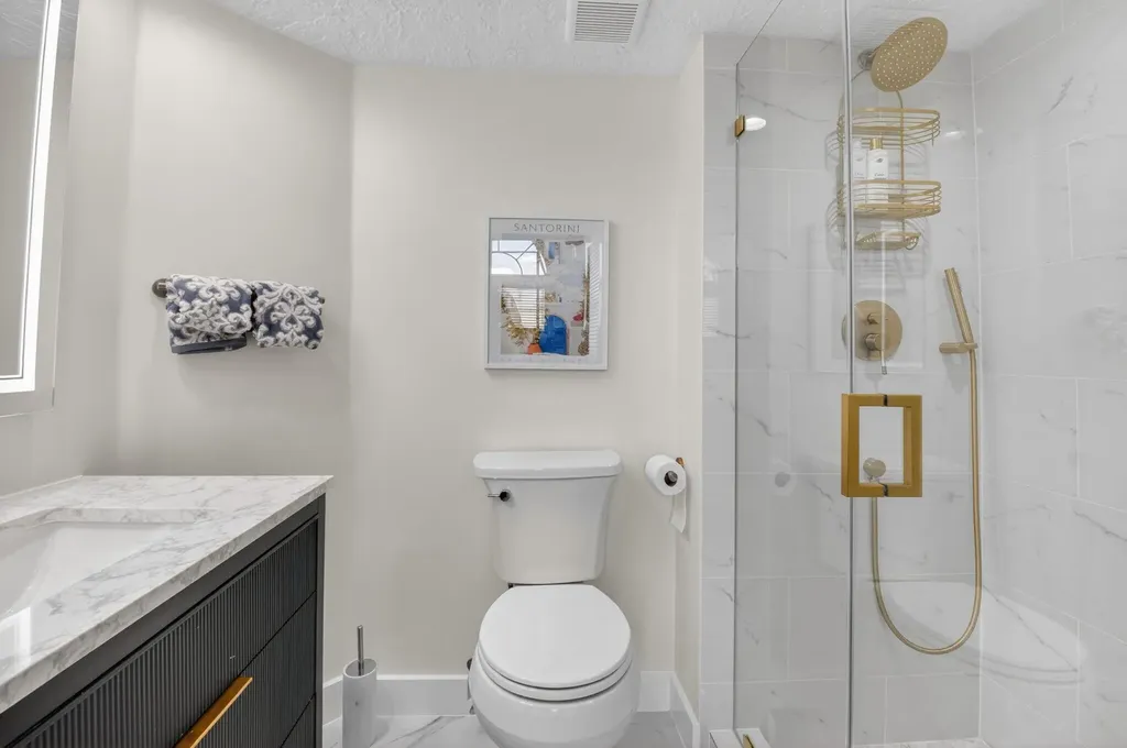 7455 Glendevon Lane Delray Beach FL 33446