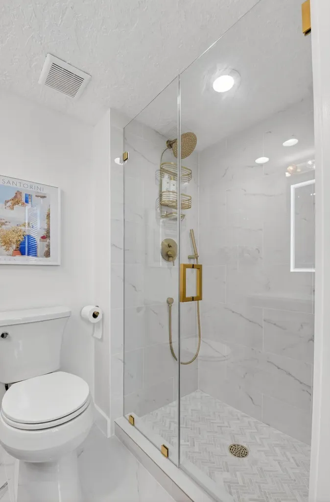 7455 Glendevon Lane Delray Beach FL 33446
