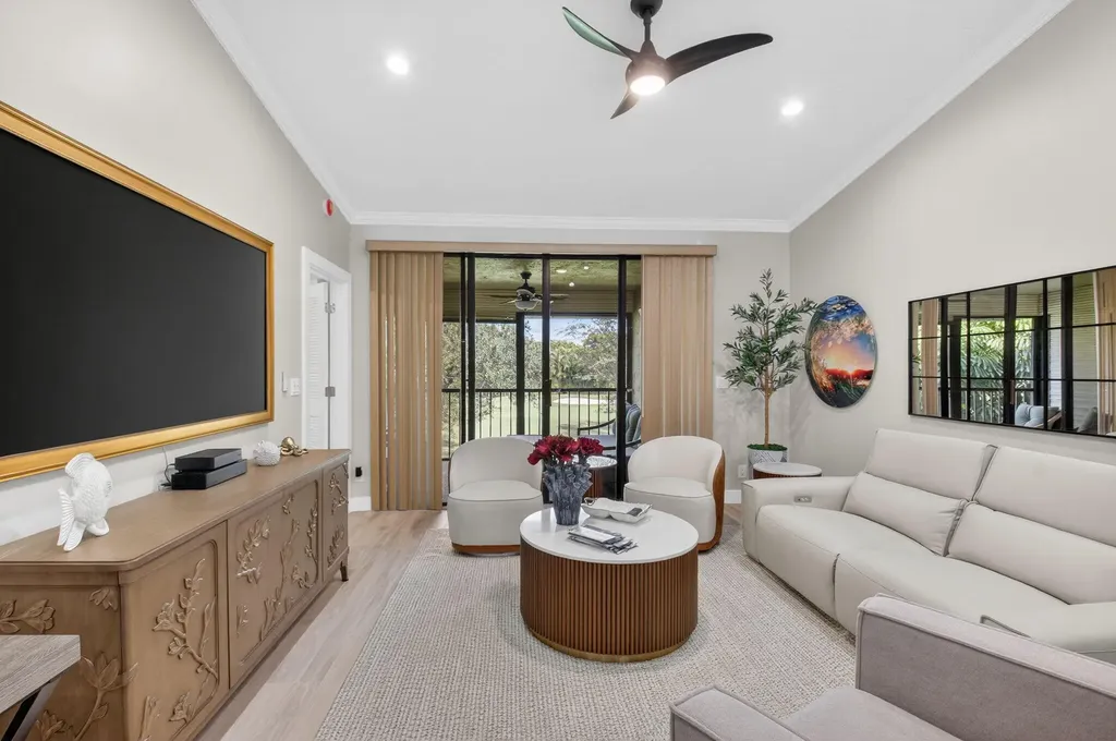 7455 Glendevon Lane Delray Beach FL 33446