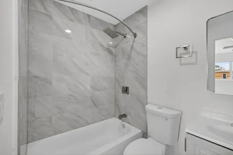 1225 W 32 Street Riviera Beach FL 33404