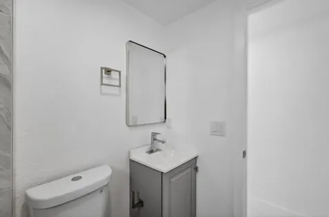 1225 W 32 Street Riviera Beach FL 33404