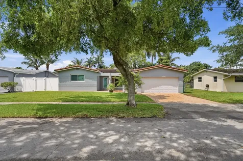 5261 SW 89th Avenue Cooper City FL 33328