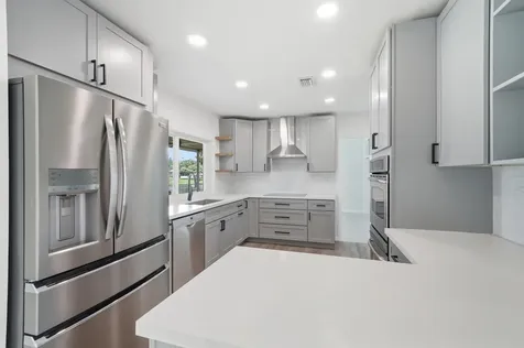 5261 SW 89th Avenue Cooper City FL 33328