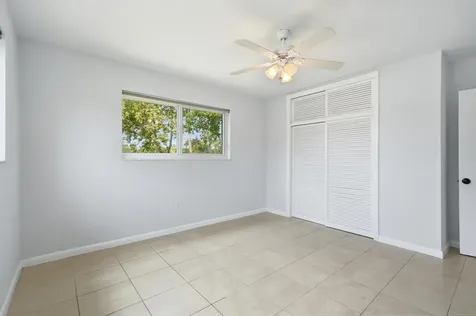 5261 SW 89th Avenue Cooper City FL 33328