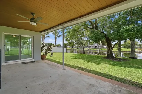 5261 SW 89th Avenue Cooper City FL 33328
