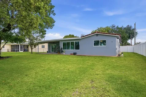 5261 SW 89th Avenue Cooper City FL 33328