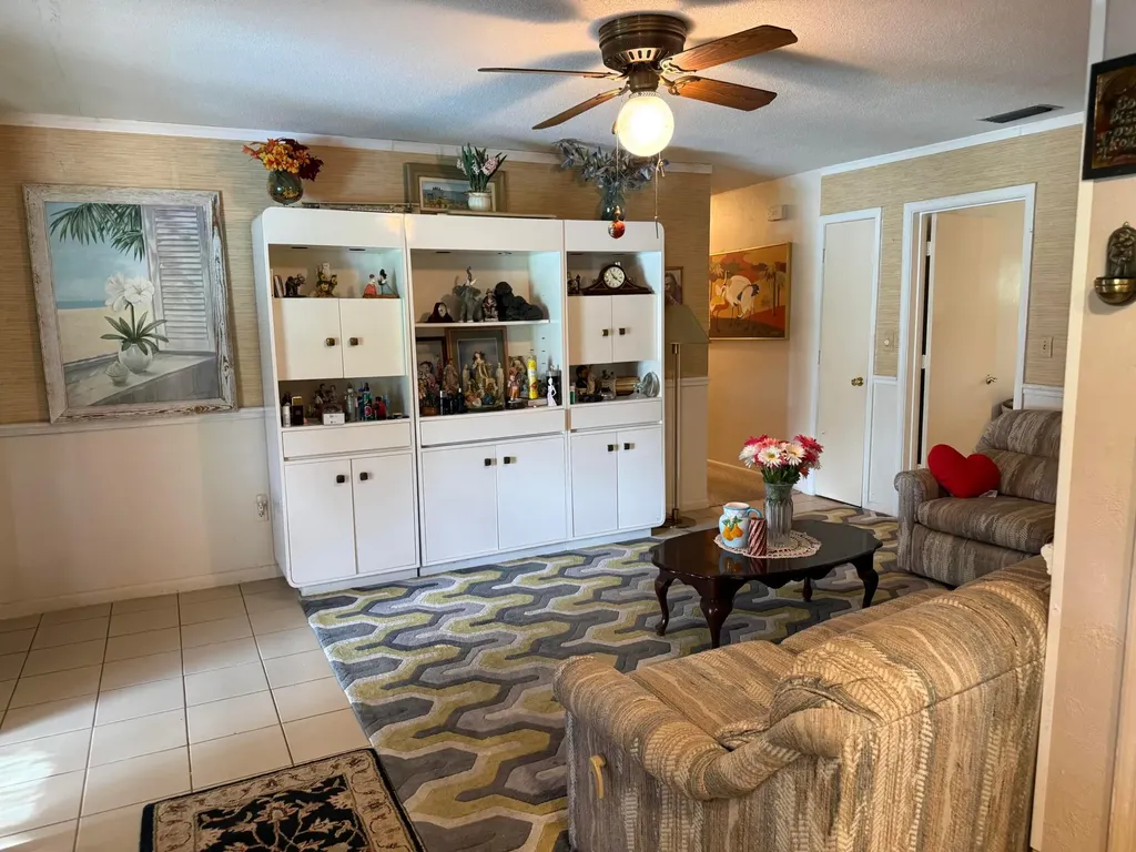 3700 NW 82nd Avenue Coral Springs FL 33065