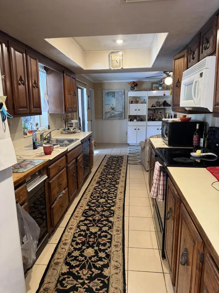 3700 NW 82nd Avenue Coral Springs FL 33065