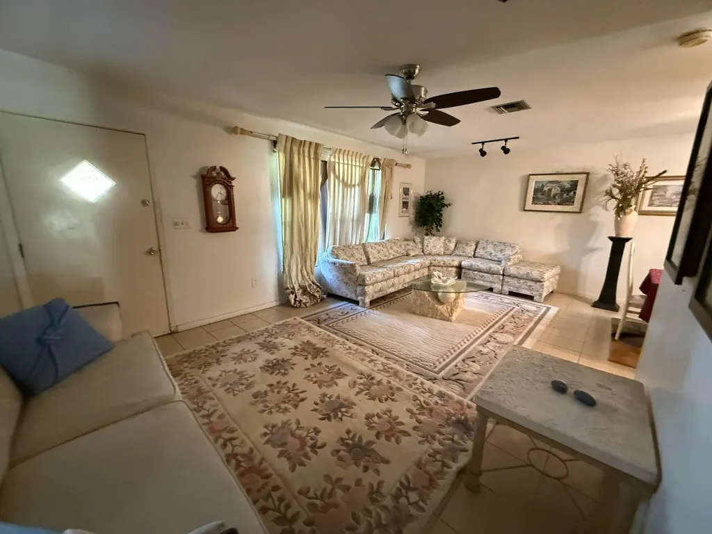 3700 NW 82nd Avenue Coral Springs FL 33065