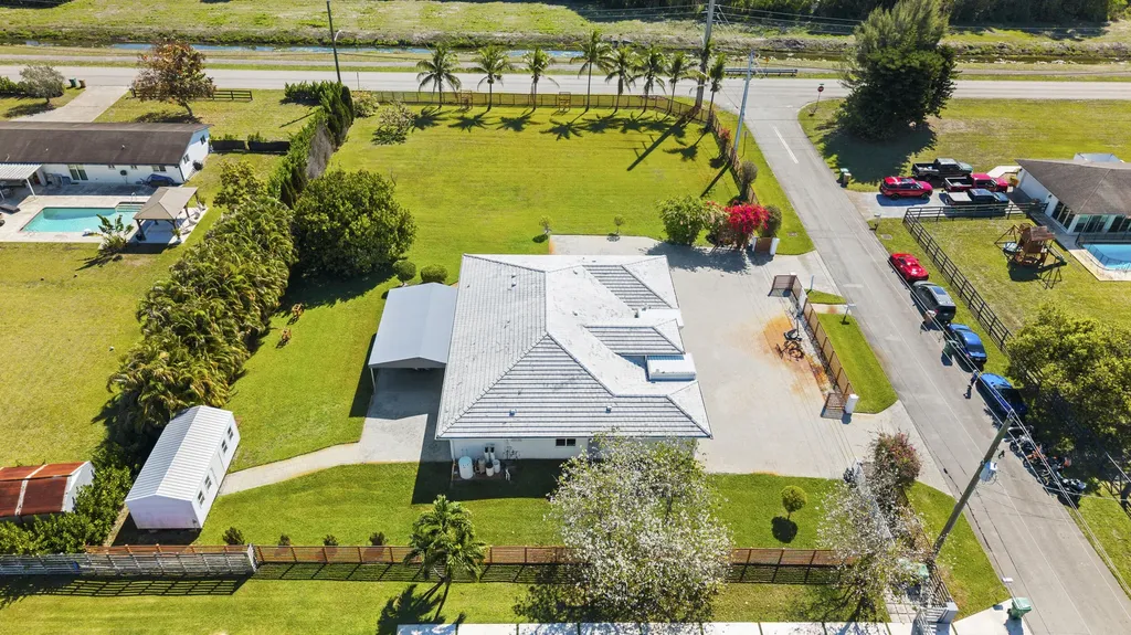 13621 SW 16th Street Davie FL 33325