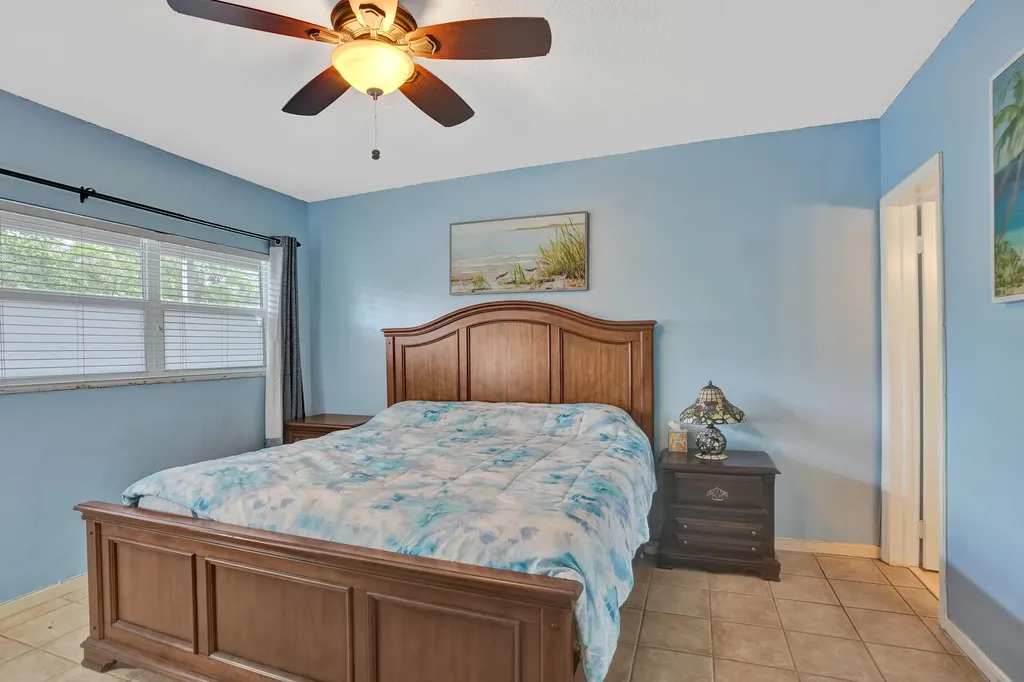 900 SW 12th Street Fort Lauderdale FL 33315