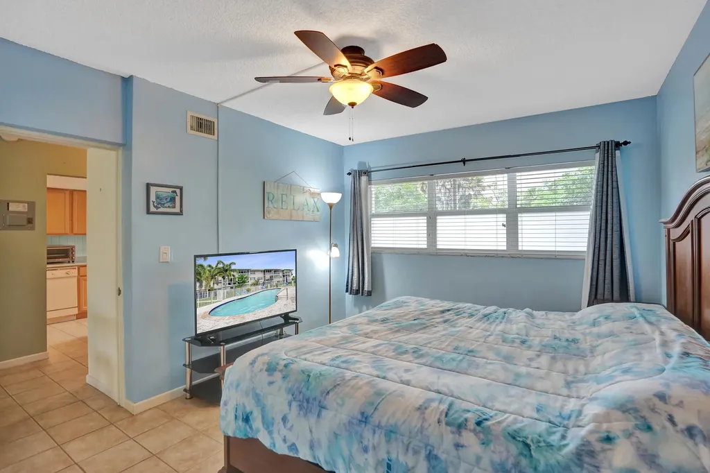 900 SW 12th Street Fort Lauderdale FL 33315
