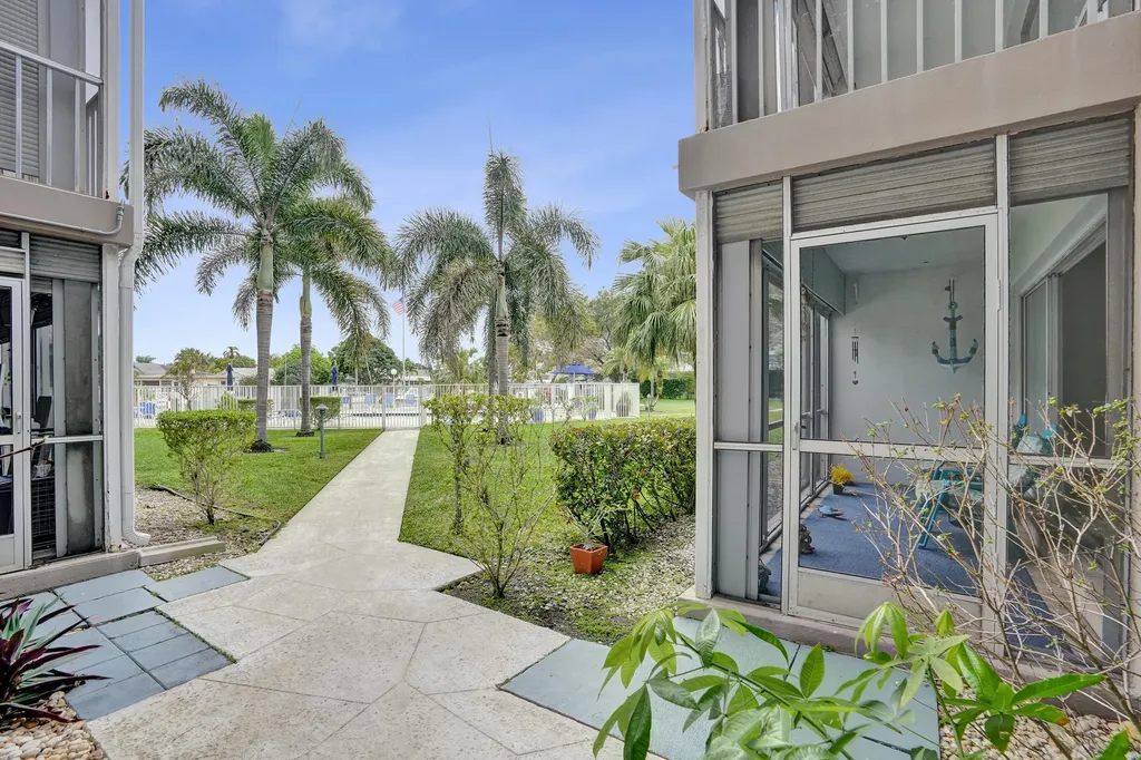 900 SW 12th Street Fort Lauderdale FL 33315