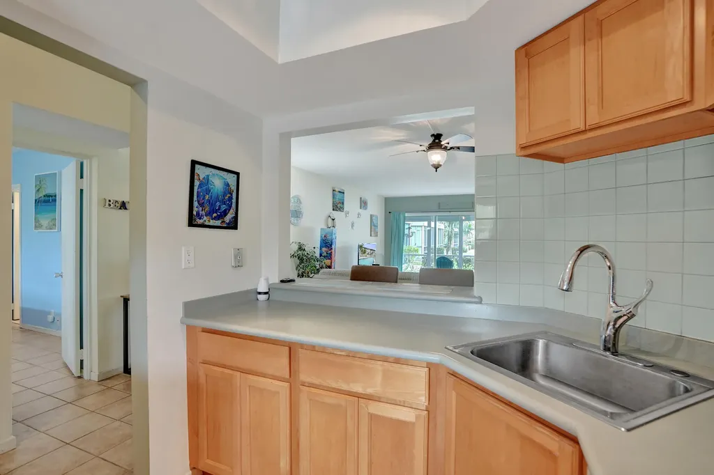 900 SW 12th Street Fort Lauderdale FL 33315