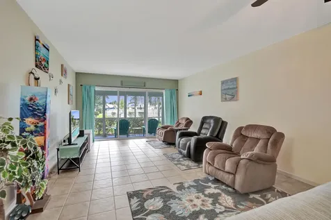 900 SW 12th Street Fort Lauderdale FL 33315