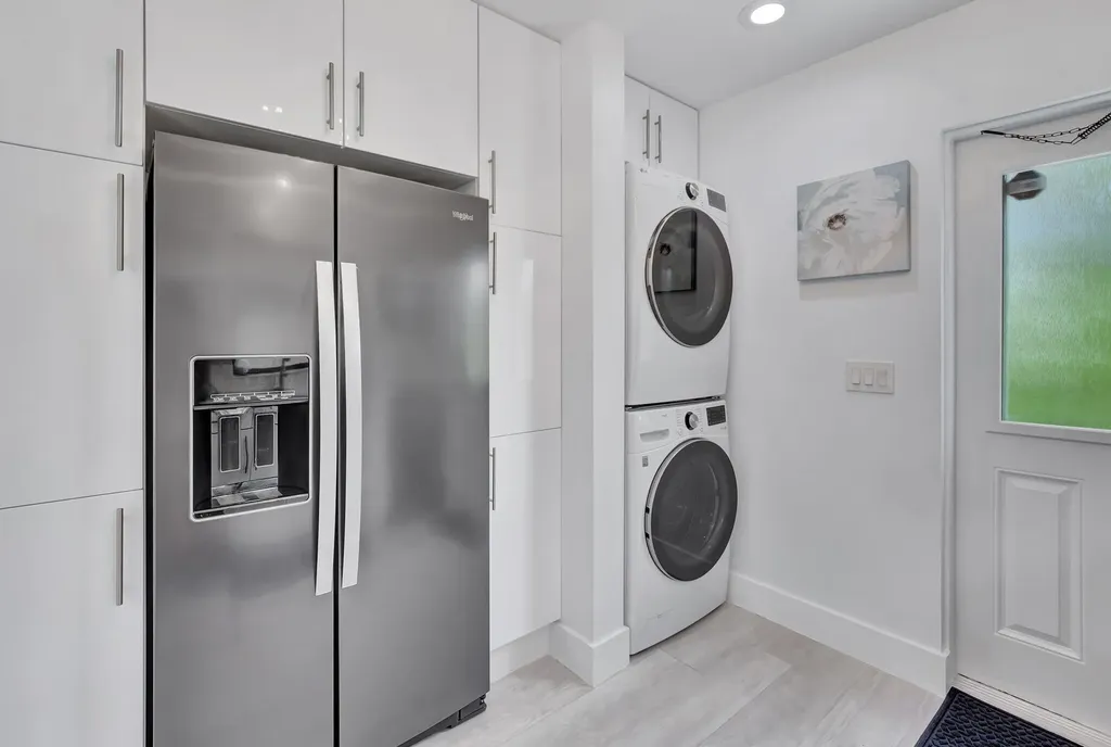 201 SE 7th Street Delray Beach FL 33483