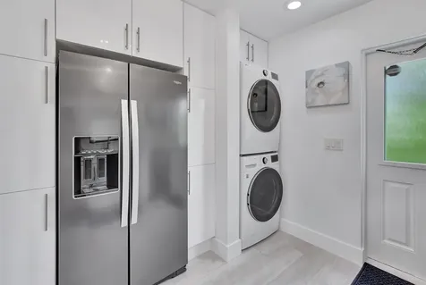 201 SE 7th Street Delray Beach FL 33483