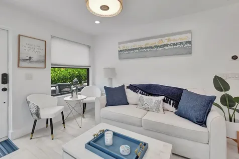 201 SE 7th Street Delray Beach FL 33483