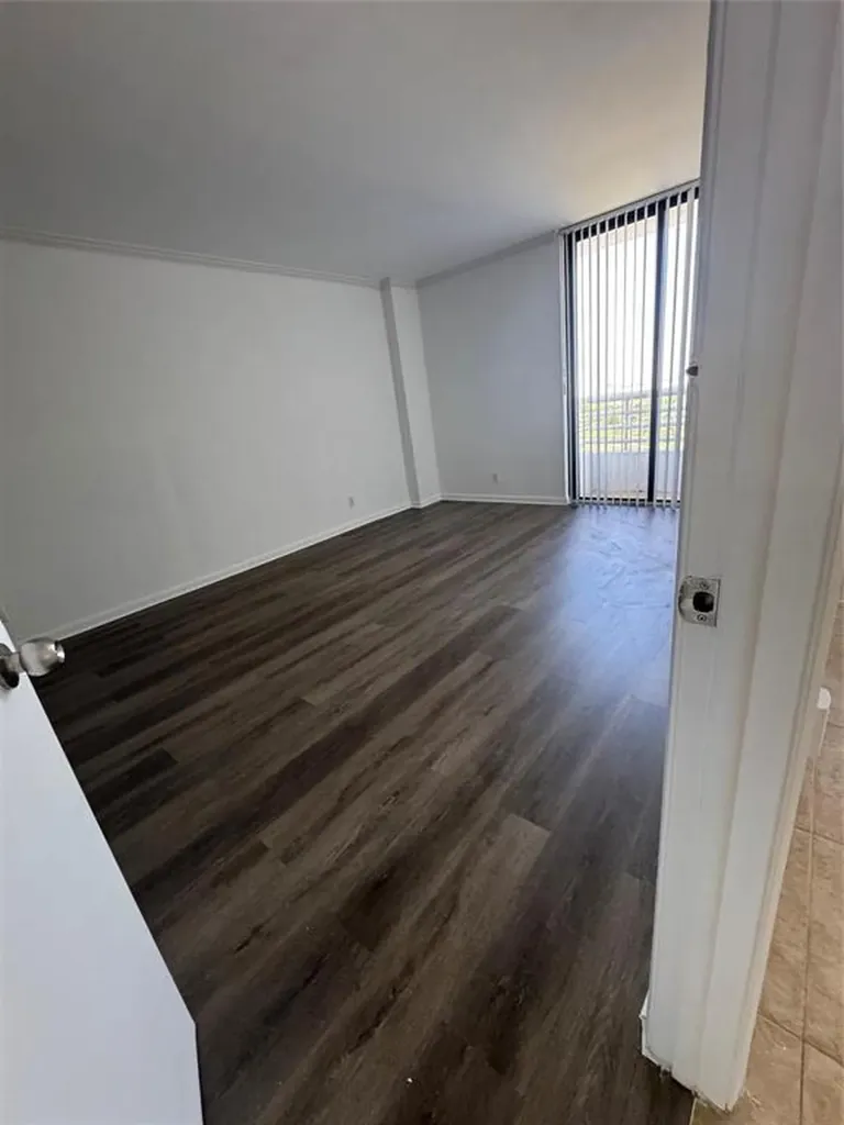 3300 NE 192nd Street Aventura FL 33180