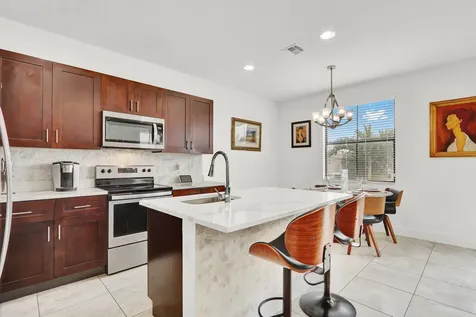 3010 King Palm Way Riviera Beach FL 33410