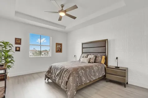 3010 King Palm Way Riviera Beach FL 33410