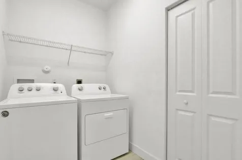 3010 King Palm Way Riviera Beach FL 33410